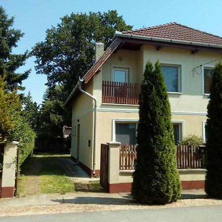 Eva Vendeghaz Guesthouse Hajduszoboszlo Luaran gambar