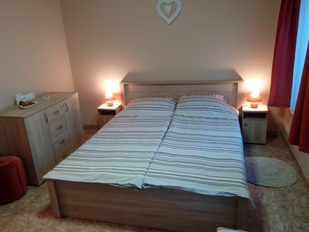 Eva Vendeghaz Guesthouse Hajduszoboszlo Luaran gambar